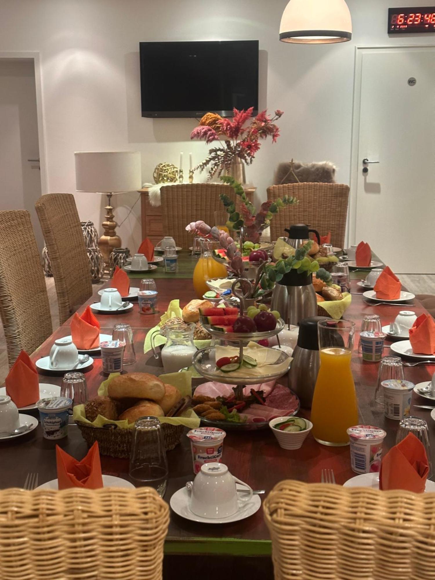 Hotel Hegemann Garni Hövelhof Екстериор снимка